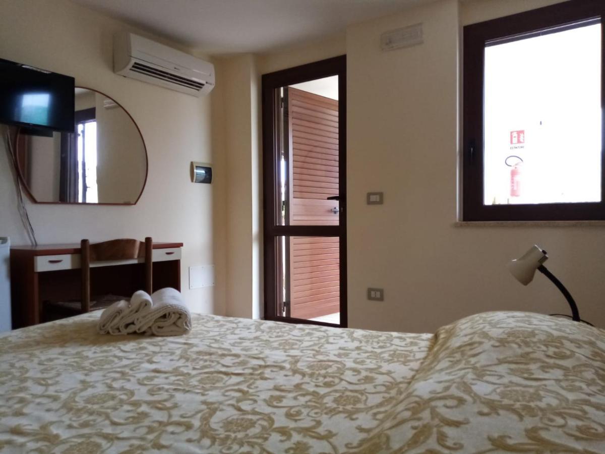 Cilentiamoci Palinuro Hotel Phòng bức ảnh